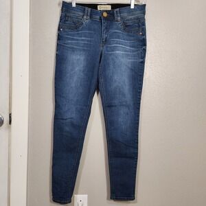 Democracy Jeans Women's Size 8 Blue Denim Pockets Mid Rise Skinny Leg Ab Tech